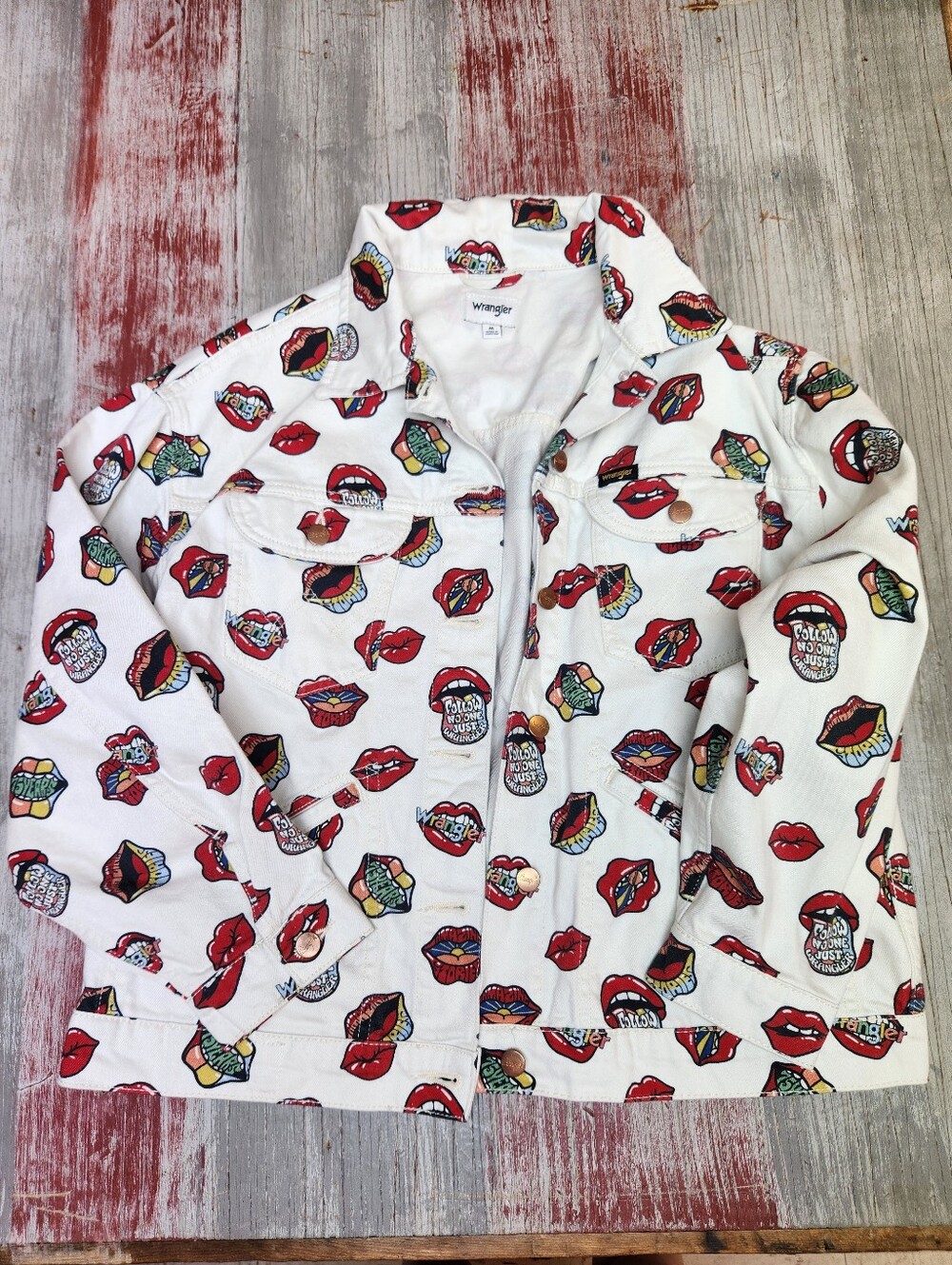 Wrangler Read My Lips Oversized Jacket Med